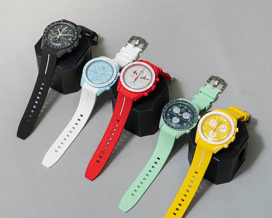 Swatch x Omega Moonwatch 🌕 “Reach For The Planets" with FKM Rubber Straps.