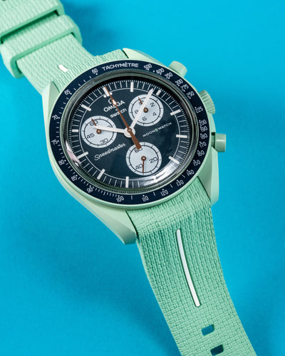 Solitaire Rubber straps in Avocado Green for Omega x Swatch Earth