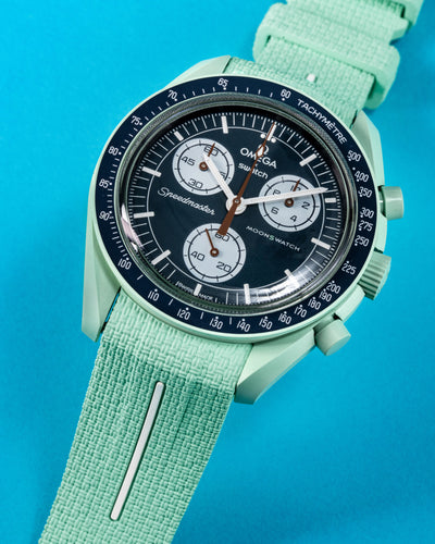 Solitaire Rubber straps in Avocado Green for Omega x Swatch Earth