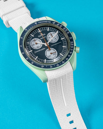 Solitaire Rubber straps in Arctic White for Omega x Swatch Earth