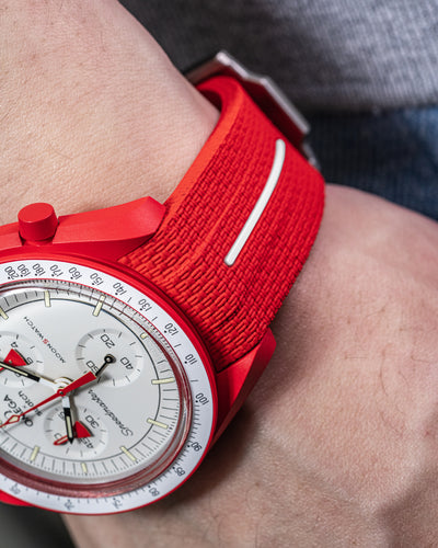 Solitaire Rubber straps in Scarlet Red for Omega x Swatch Mars