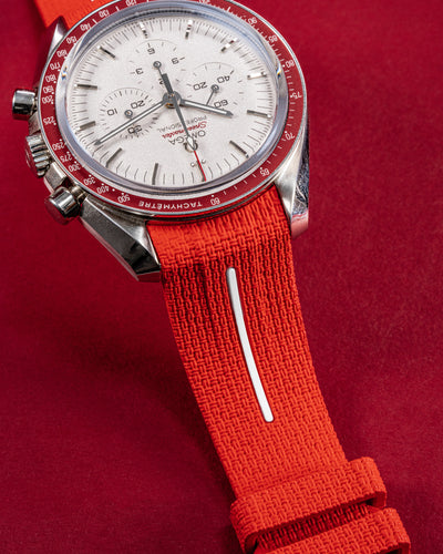 Solitaire Rubber straps in Scarlet Red for Omega Speedmaster