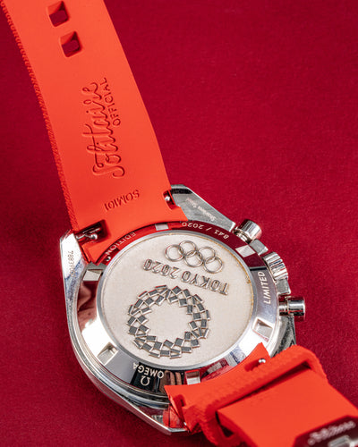 Solitaire Rubber straps in Scarlet Red for Omega Speedmaster