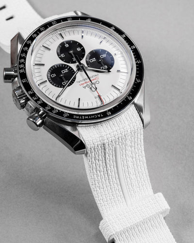 Solitaire Rubber straps in Arctic White for Omega Speedmaster