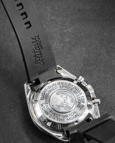 Solitaire Rubber straps in Godzilla Black for Omega Speedmaster