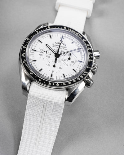 Solitaire Rubber straps in Arctic White for Omega Speedmaster