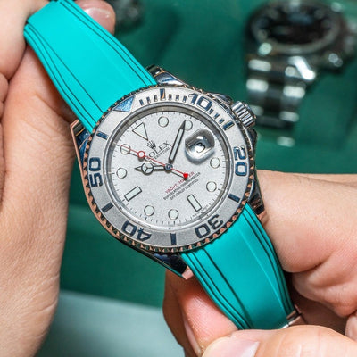 Solitaire Rubber straps in Turquoise Blue for Rolex Yacht-Master 116622