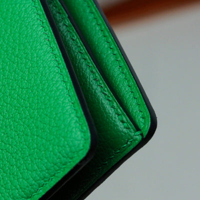 Bespoke Long Wallet in Apple Green Chèvre