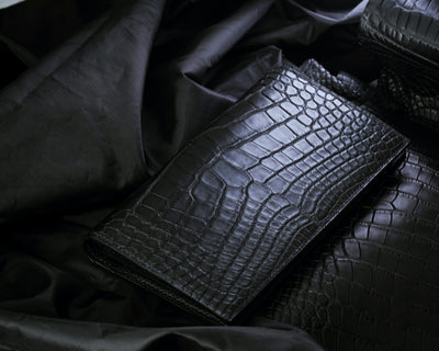 Bespoke Long Wallet in Matte Black Alligator