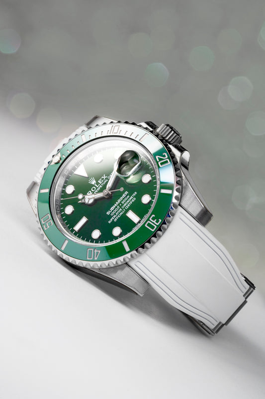 Solitaire Rubber straps in Snowy White for Rolex Submariner 116610LV