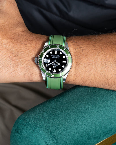 Solitaire Rubber straps in Deep Emerald Green for Rolex Submariner Kermit