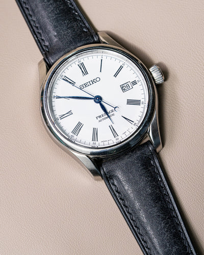 Solitaire Universal Straps in Black Carbon Pueblo for Seiko