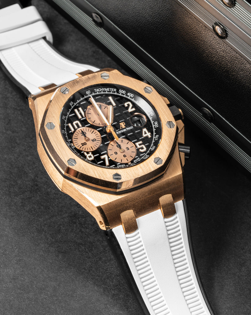 Audemars Piguet ホワイト ラバーベルト ケース付き Audemars Piguet ホワイト ラバーベルト ケース付き Audemars