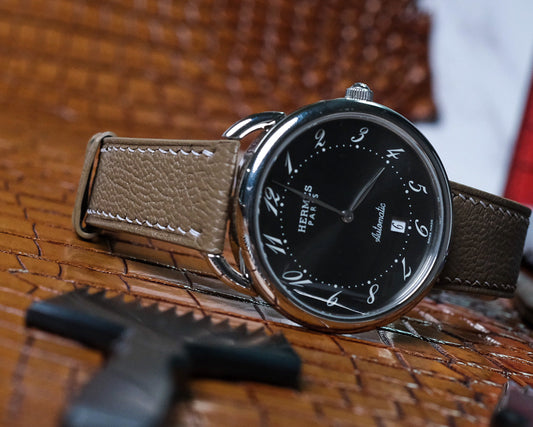 Bespoke Watch Strap in Taupe Chèvre