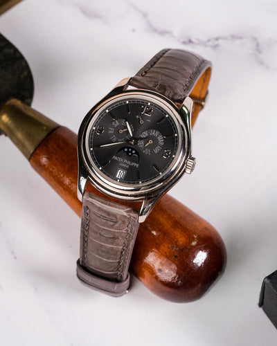 Bespoke Watch Strap in Grey Himalayan Crocodile