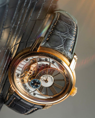 Bespoke Watch Strap in Graphite Grey Alligator