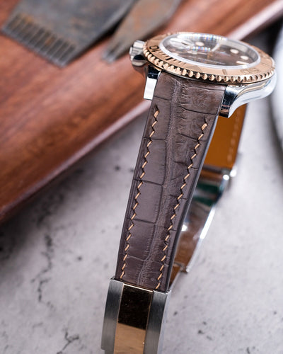 Bespoke Watch strap in Charcoal Grey Alligator