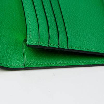 Bespoke Long Wallet in Apple Green Chèvre