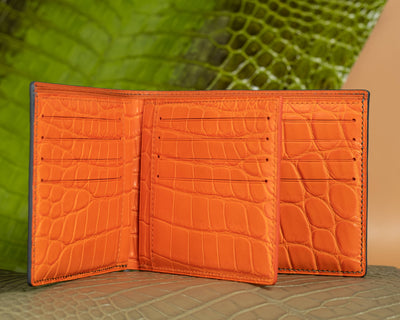 Bespoke Bifold Wallet in Juniper Green Alligator