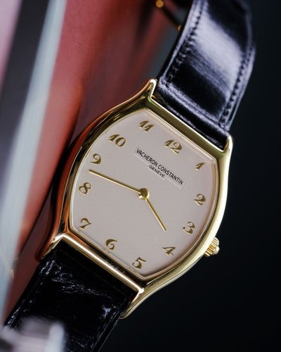 Bespoke Watch Strap in Black Box Leather