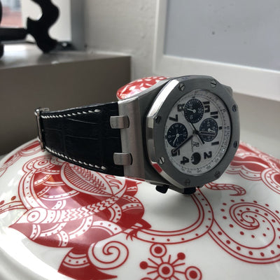 Bespoke Watch Strap in Navy Blue Alligator