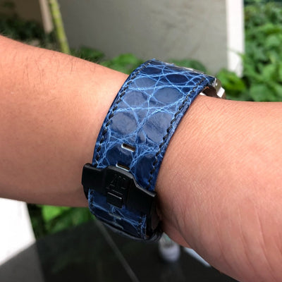 Bespoke Watch Strap in Electric Blue Circular Grains Alligator
